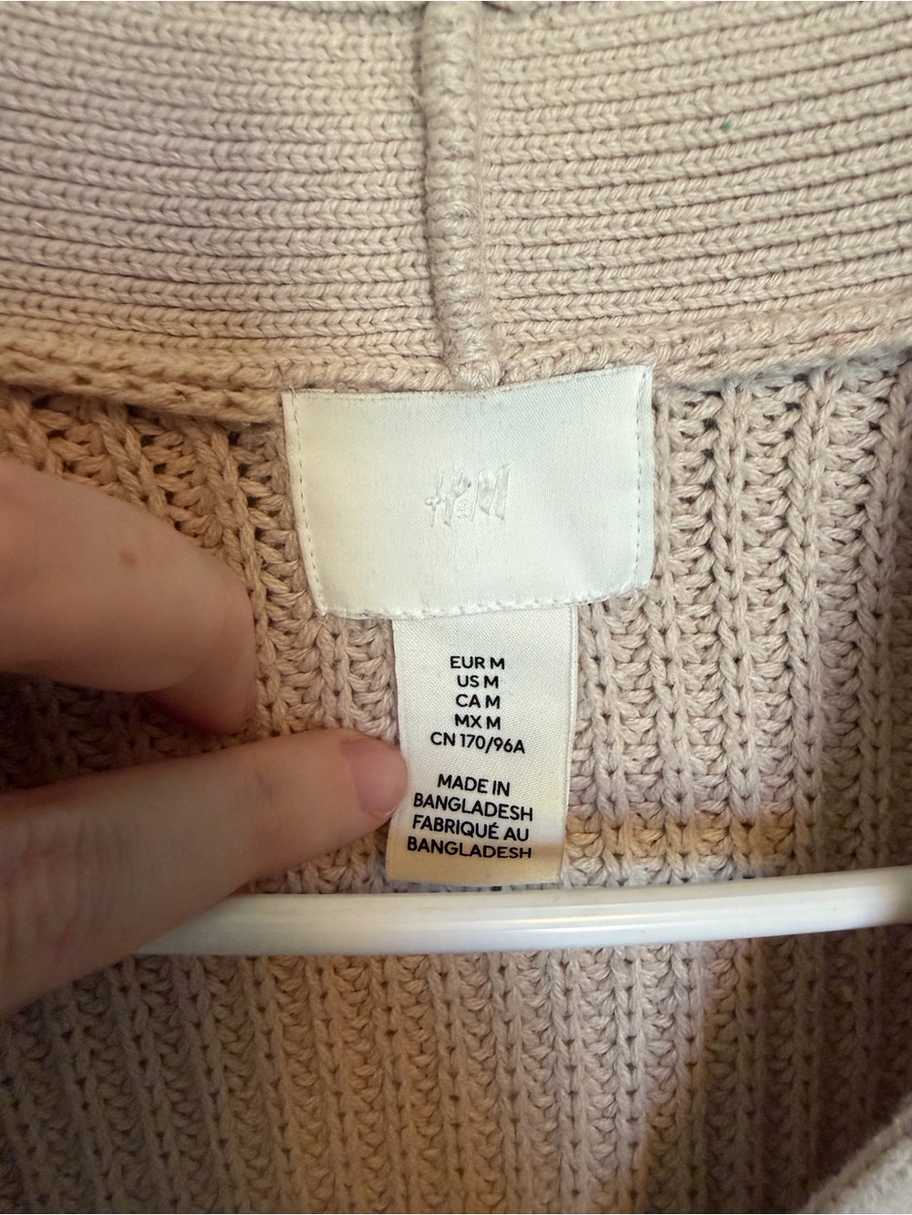 H&M Tan Ribbed V-Neck Knit Button Front Cardigan - Picture 2 of 2